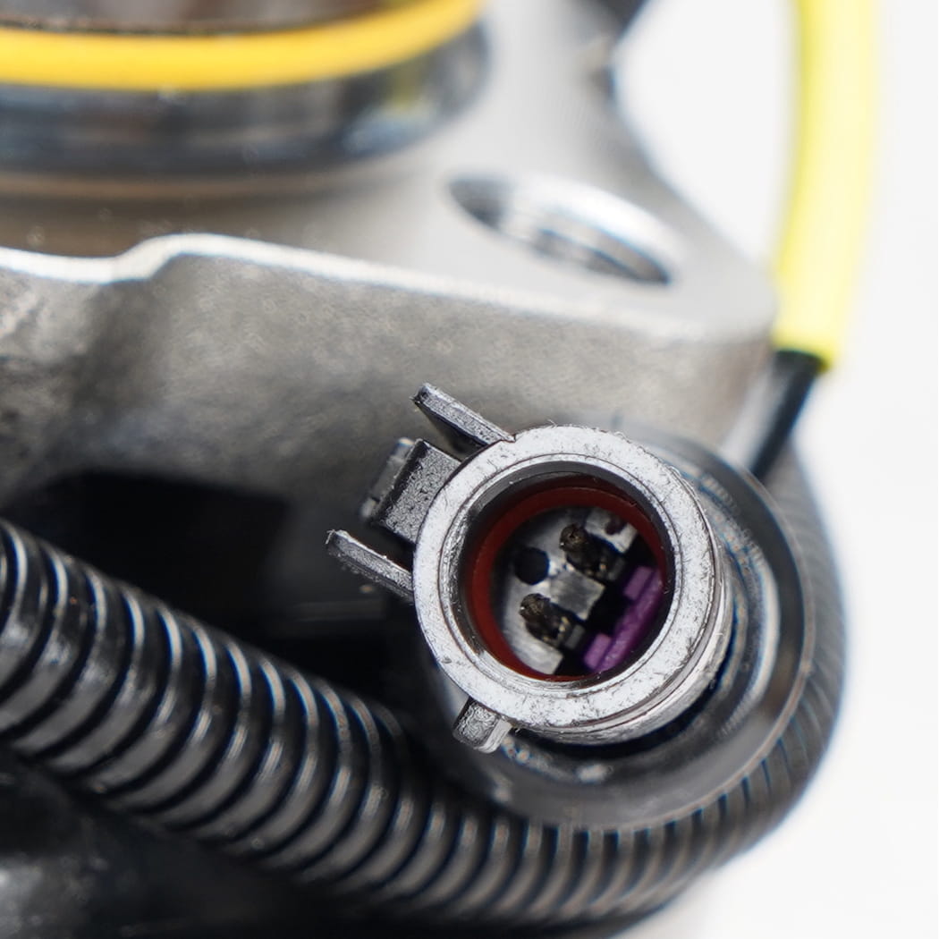 Hanhub 515083 Front Wheel Hub at Pagtatagpuan sa Assembly na katugma sa F-450 Super Duty F-550 Super Duty Palitan ang SP940202 BR930639 7C3Z1104E 6C3Z1104EA 10-LUG